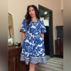 Joie Blue and White Floral Puff sleeve belted Dress (missing 1 Botton)